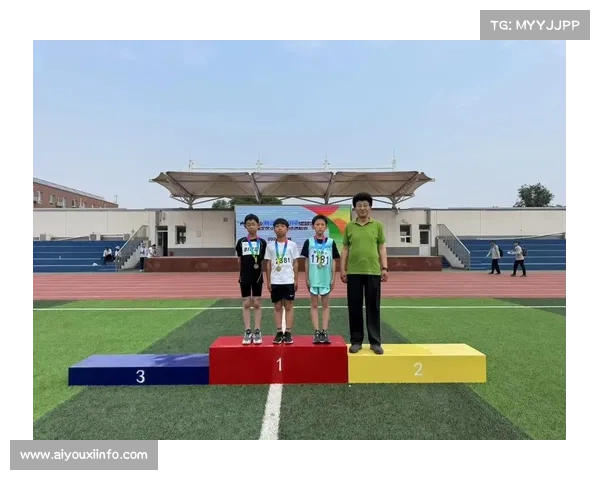 奖牌见证孩子们训练中的努力与成长