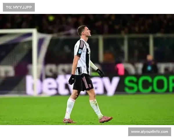 库尔图瓦扑出弗拉霍维奇单刀，皇马门神关键救险